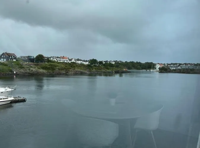 Lovely In Maritime Surroundings Near